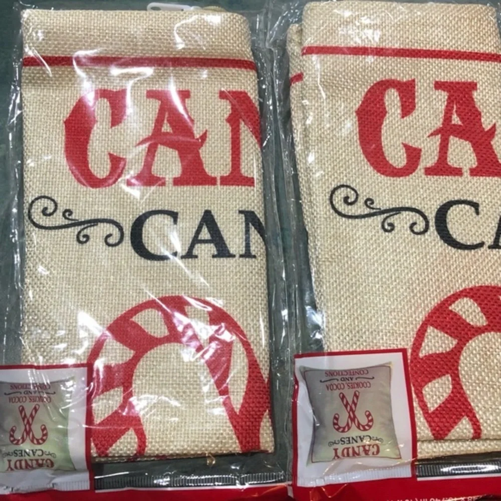 Burlap Christmas holiday candy cane red graphic print décor‎ pillow cases new
